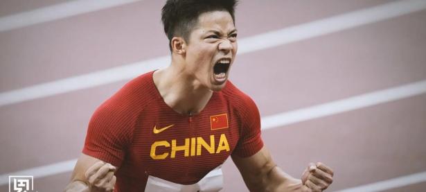 爱游戏登录app-苏炳添关键时刻救险，羽毛球队力保胜局拿下系列赛