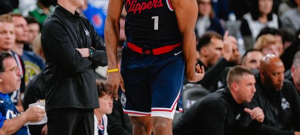 爱游戏登录app-哈登迎来十五赛季出色发挥，FPX观众热烈欢呼！